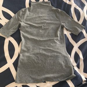 Theory mock neck fitted shirt size xs-s